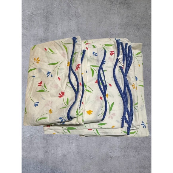 Wamsutta Other - Vintage Wamsutta Sheet Set Double White Floral Scalloped Trim Tulip Cotton Blend